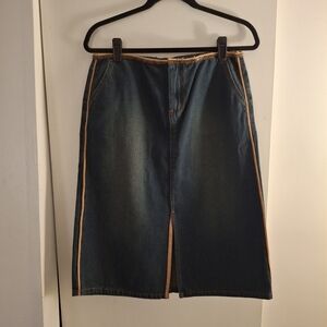 For Joseph Women's Dark Blue Denim Skirt With Contrst Stitching